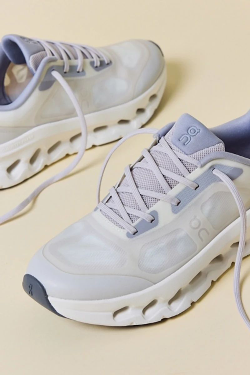 On Cloudtilt Remix Sneakers