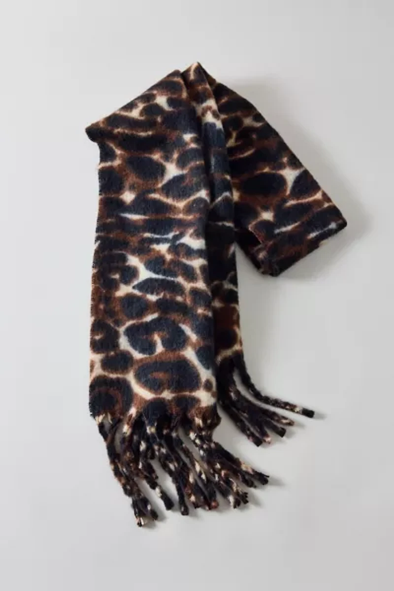 Woven Leopard Pattern Scarf