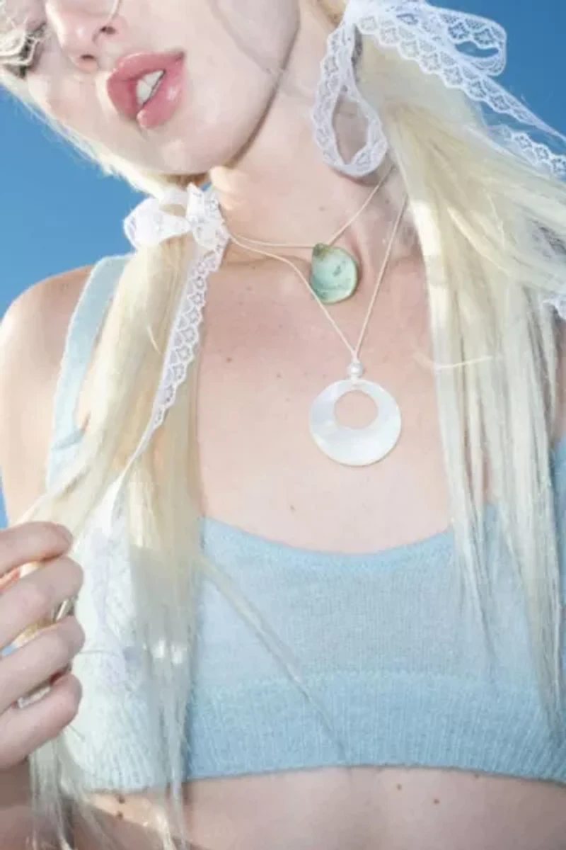 Gemini Jewels Kalani Circle Shell Necklace