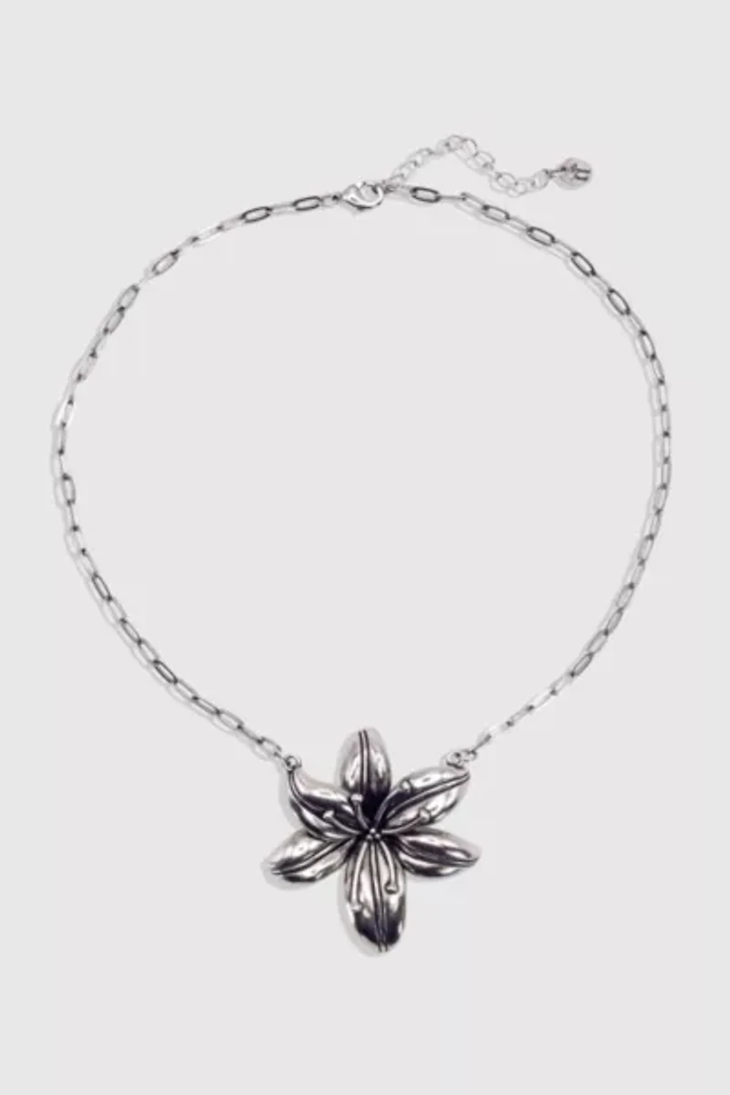 Gemini Jewels Lily Necklace