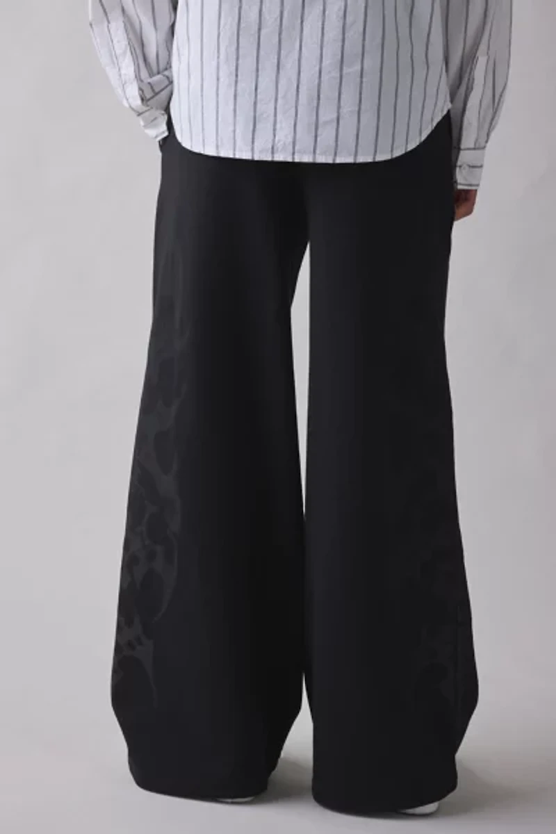 UO Cyber Graphic Wide Leg Sweatpant