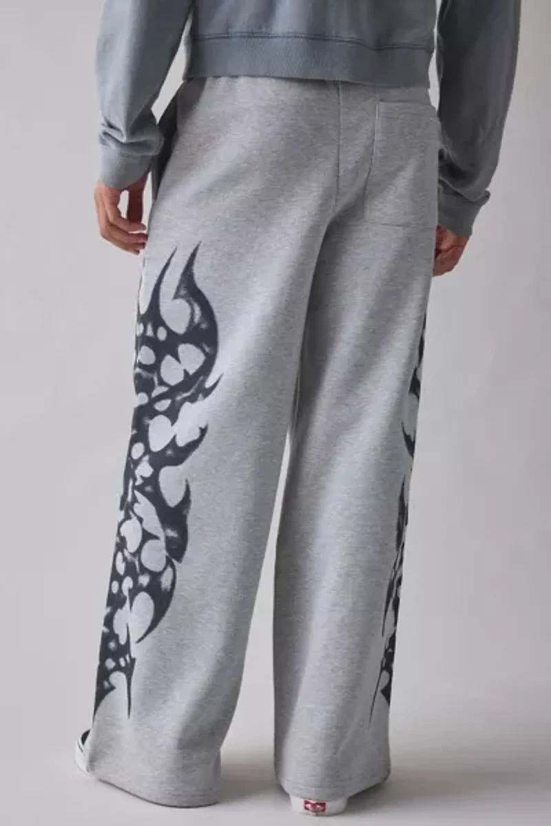 UO Cyber Graphic Baggy Sweatpants