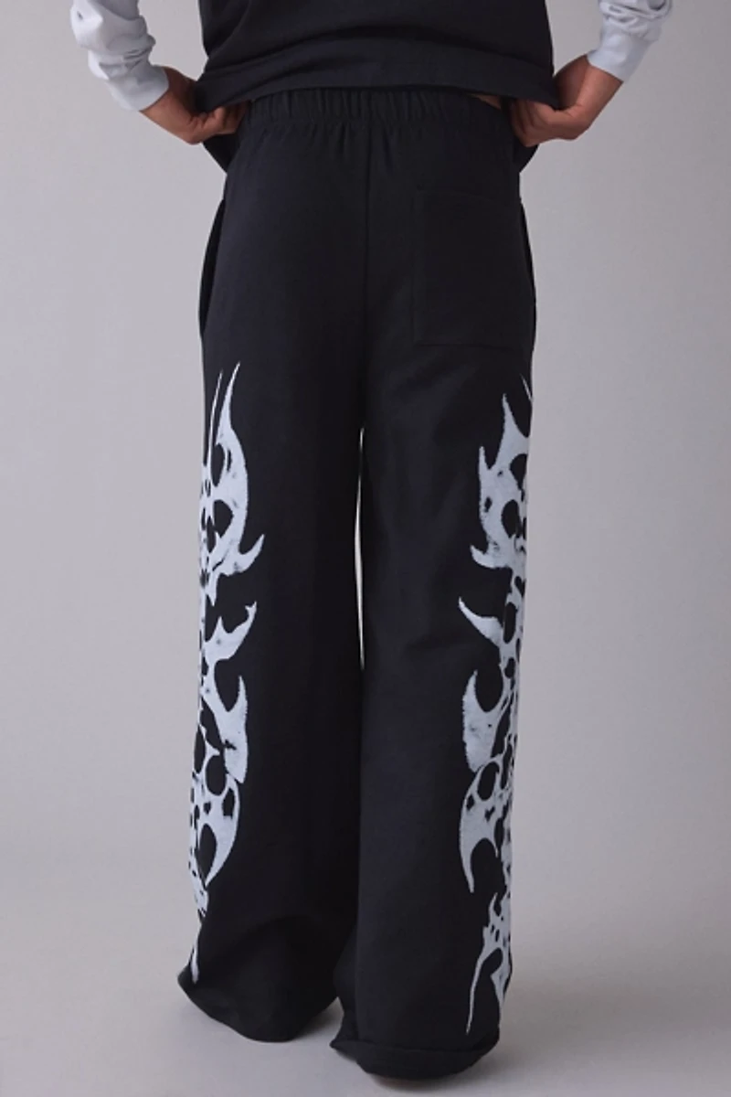 UO Cyber Graphic Baggy Sweatpants
