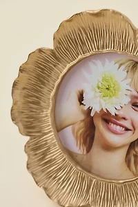Flower Resin 4” Round Picture Frame