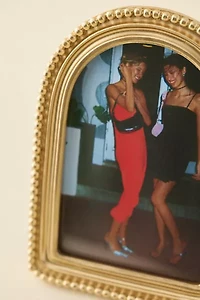 Arch Beaded 4” X 6” Picture Frame