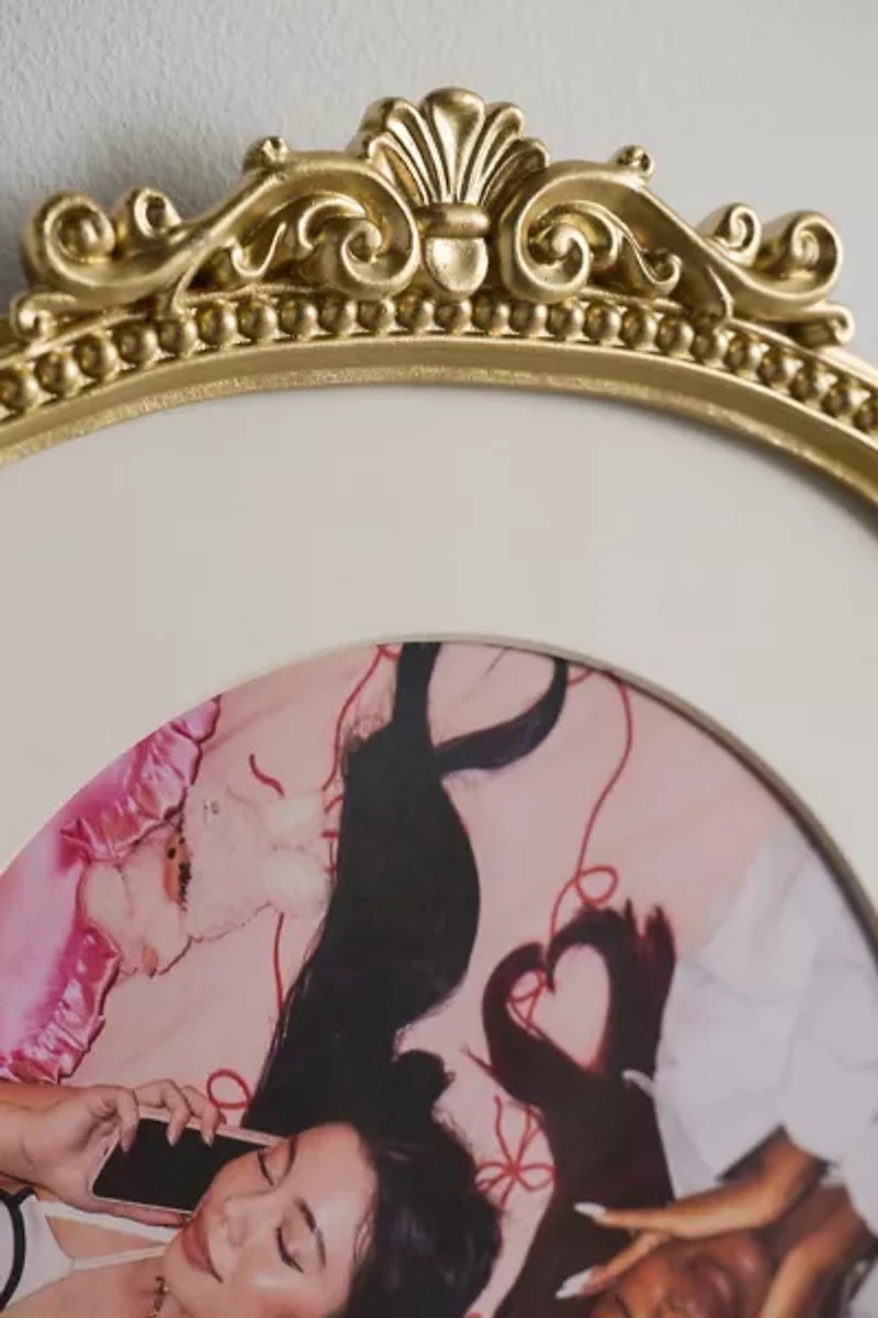 Ornate Arch 11” X 14” Picture Frame