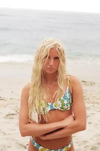 Swamis Swimwear Flow Underwire Bikini Top