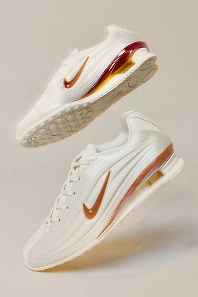 Nike Women's Shox Z SE Sneaker