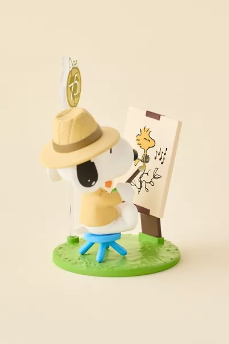 POP MART Peanuts 75th Anniversary Snoopy Comic Life Series Blind Box Figure