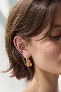 Organic Shapes Chunky Hoop Earring