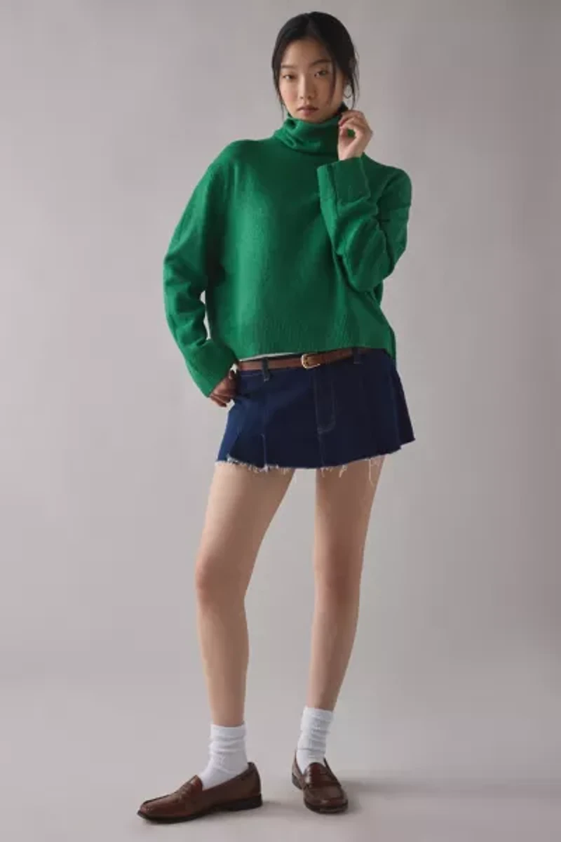 BDG River Oversized Cropped Turtleneck Sweater
