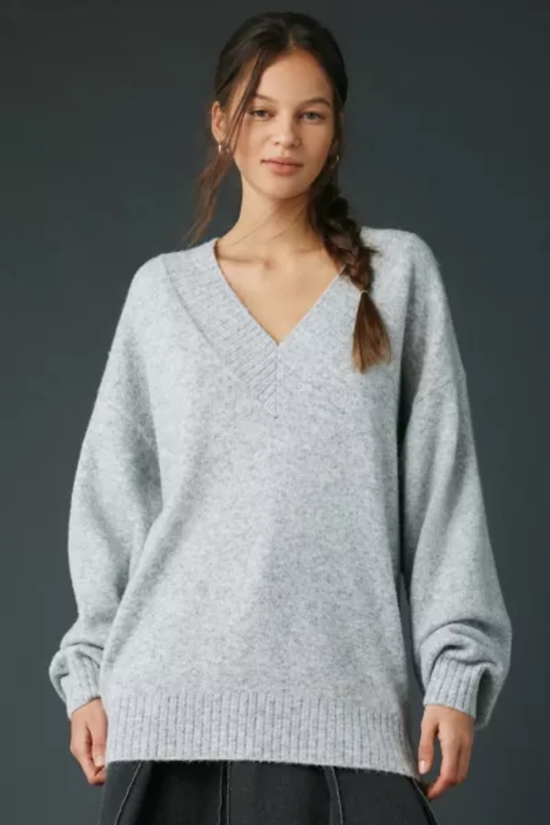Kimchi Blue Rachel V-Neck Oversized Tunic Sweater
