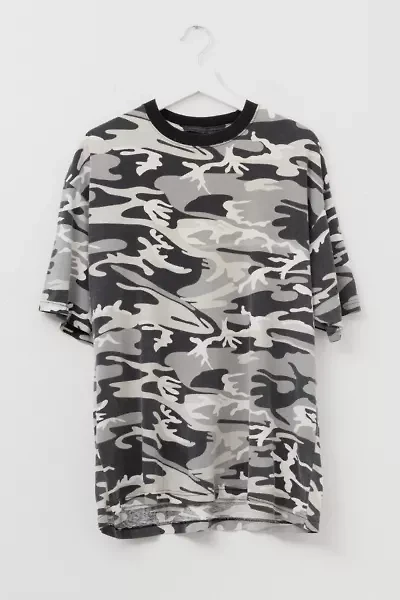 Vintage Y2K Distressed Black and White Camouflage Ringer T-Shirt