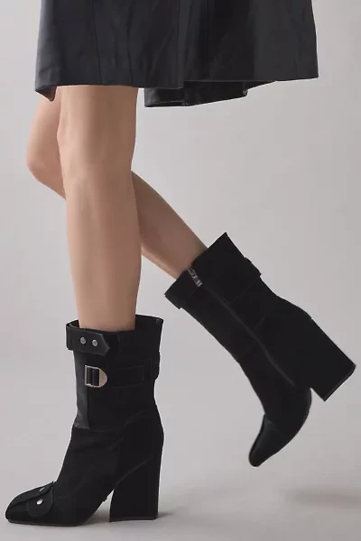 Azalea Wang Allona Wedge Boot