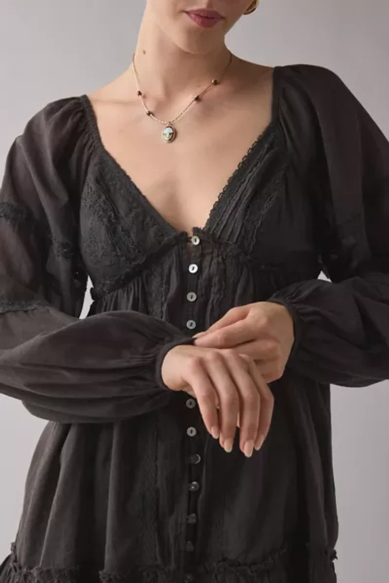 Kimchi Blue Delphine Lace Trim Long Sleeve Babydoll Tunic Top