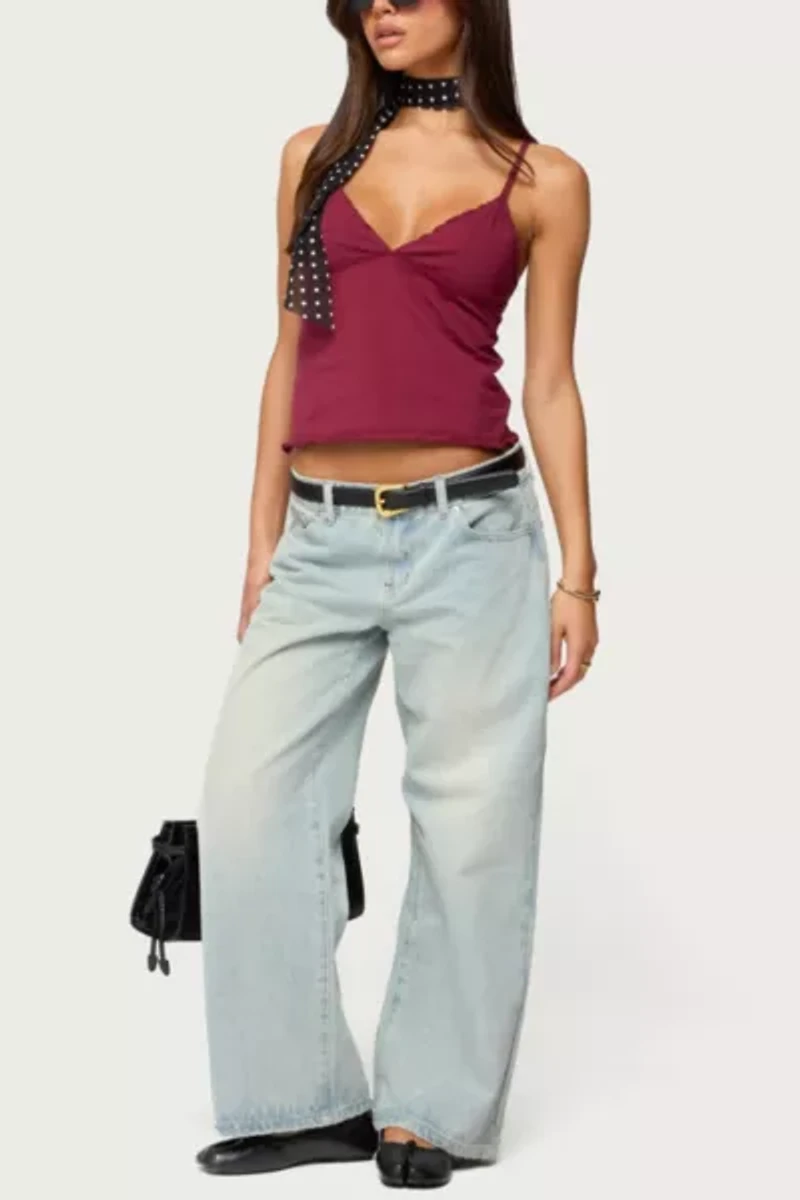 Edikted Petite Ace Relaxed Jeans