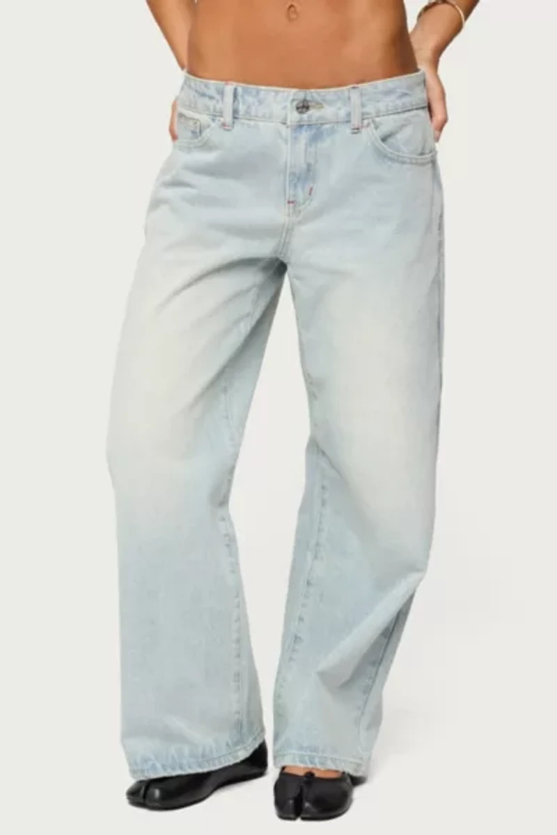 Edikted Petite Ace Relaxed Jeans
