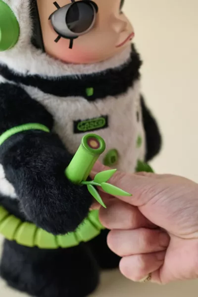 POP MART Mega Space Molly 400% Panda Figure