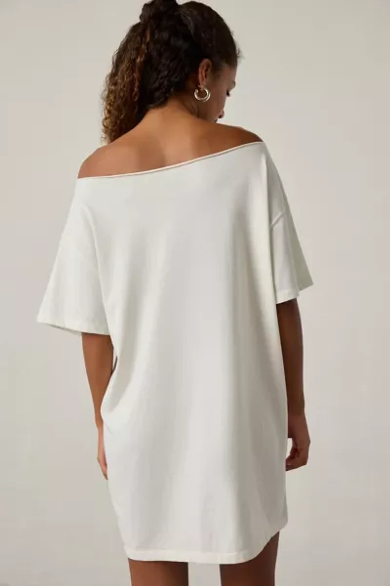 Scream Graphic Off-The-Shoulder T-Shirt Dress