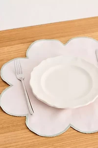 Bed Threads French Flax Linen Petal Placemat Set