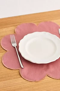 Bed Threads French Flax Linen Petal Placemat Set