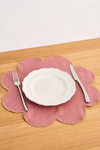 Bed Threads French Flax Linen Petal Placemat Set