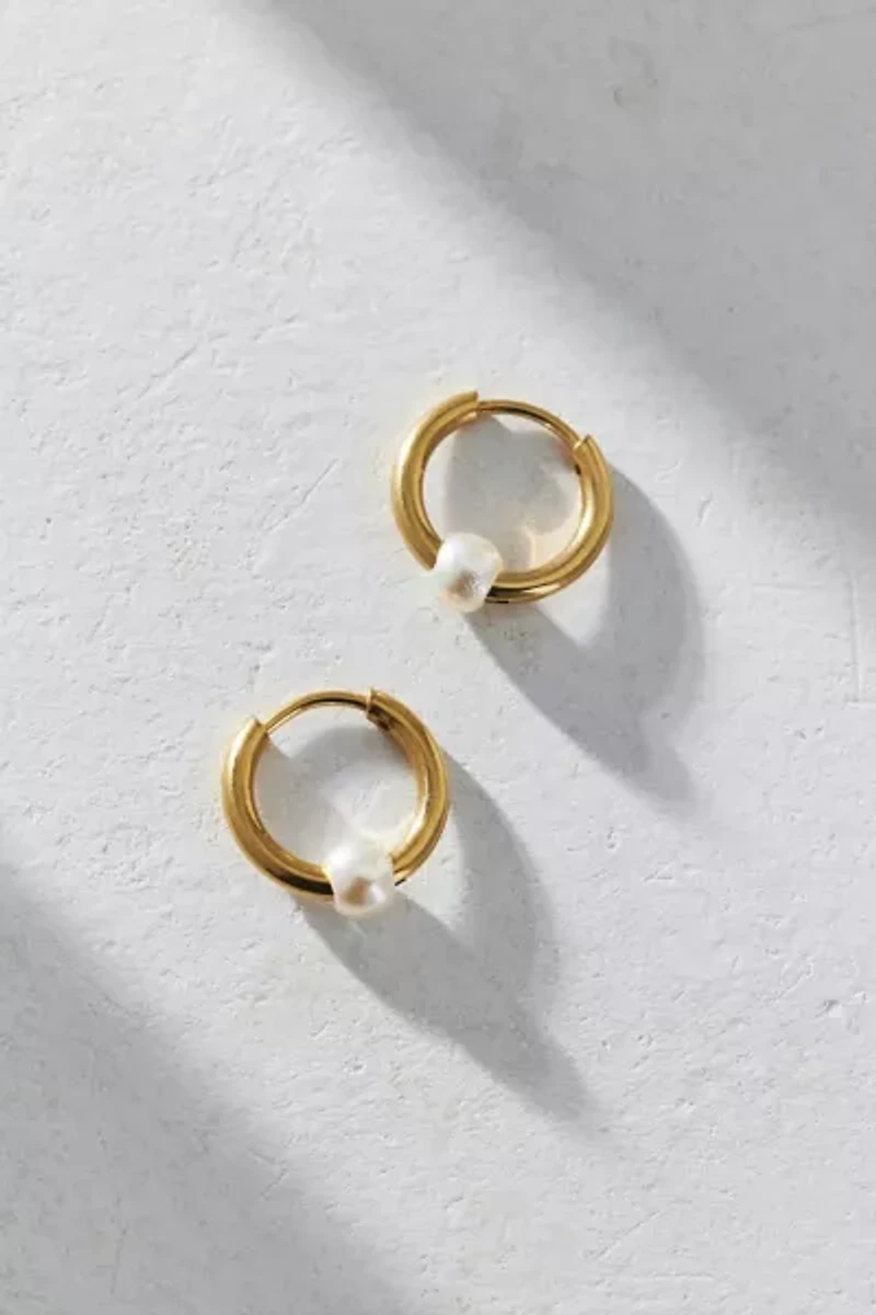 Pearl Waterproof Huggie Hoop Earring