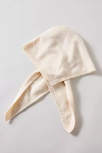 Ribbed Knit Triangle Scarf