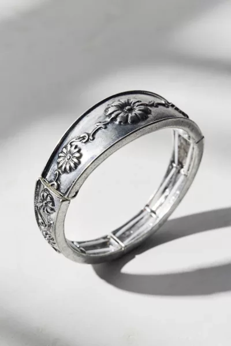 Daisy Chain Etched Metal Bangle Bracelet