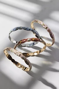 Scallop Patterned Metal Bangle Bracelet