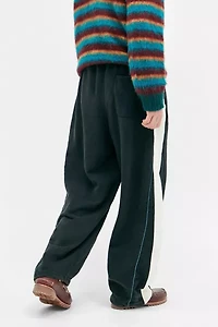 iets frans… Harri Paneled Wide Leg Sweatpant