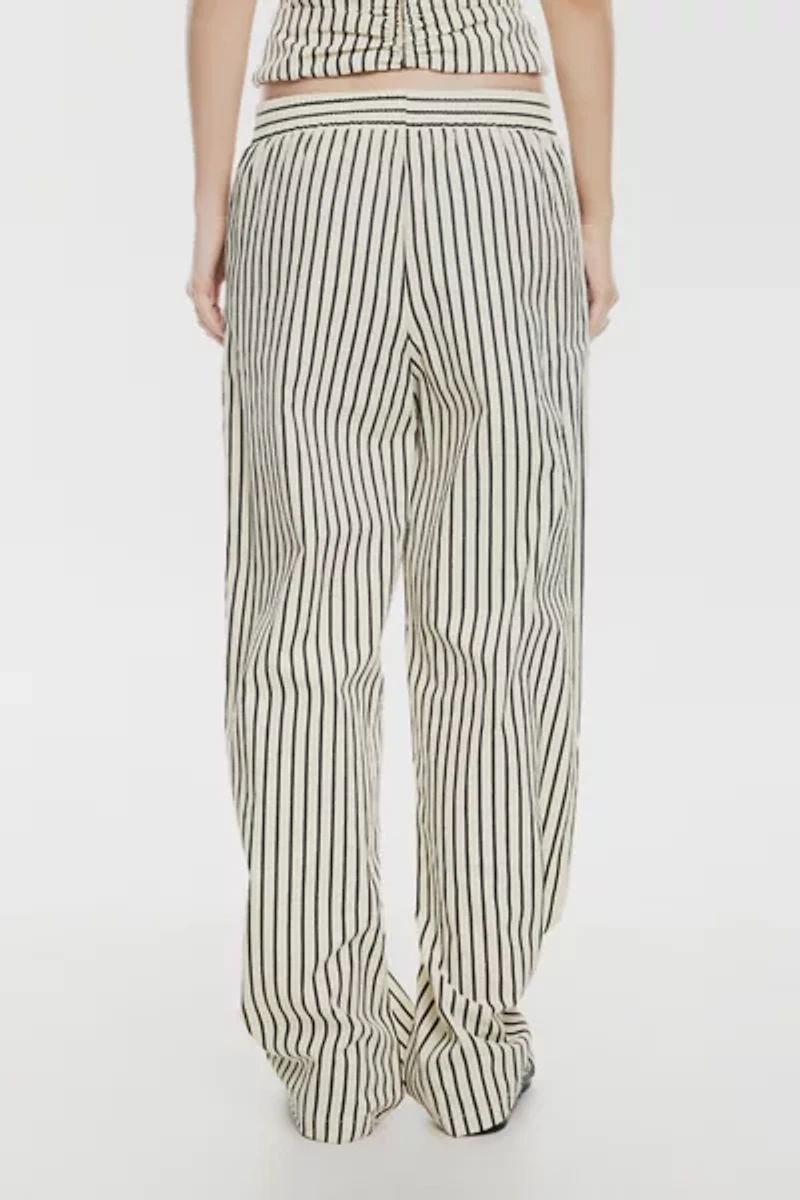 Lioness Cobain Low-Rise Wide Leg Pant