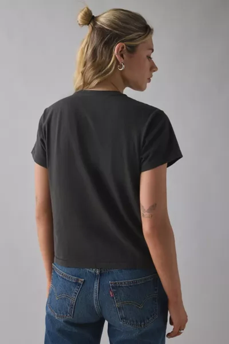 Levi’s® Graphic Classic Cotton Tee