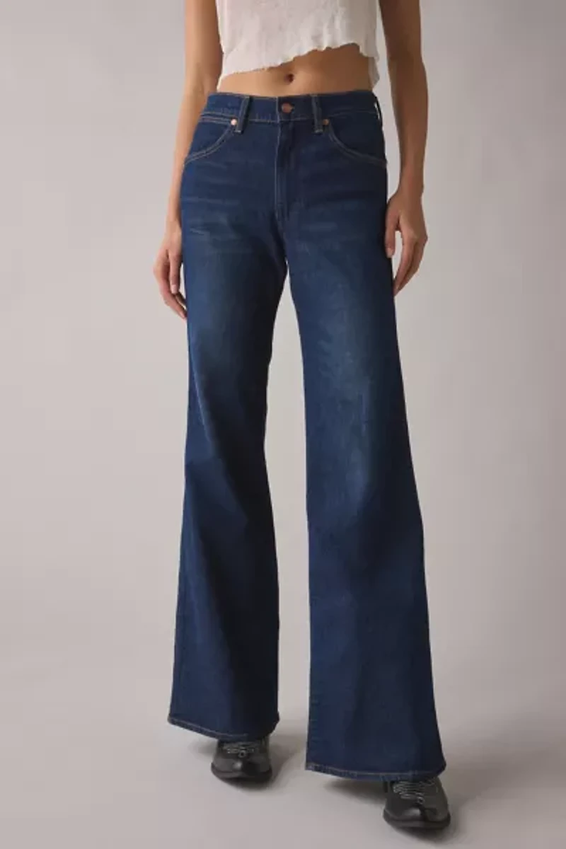 Wrangler ‘70s High Rise Flare Jean