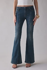 GUESS ORIGINALS Low-Rise No Waistband Extra Flare Jean