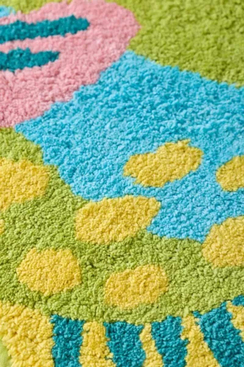 Gone Fishin’ Fish Shaped Tufted Bath Mat