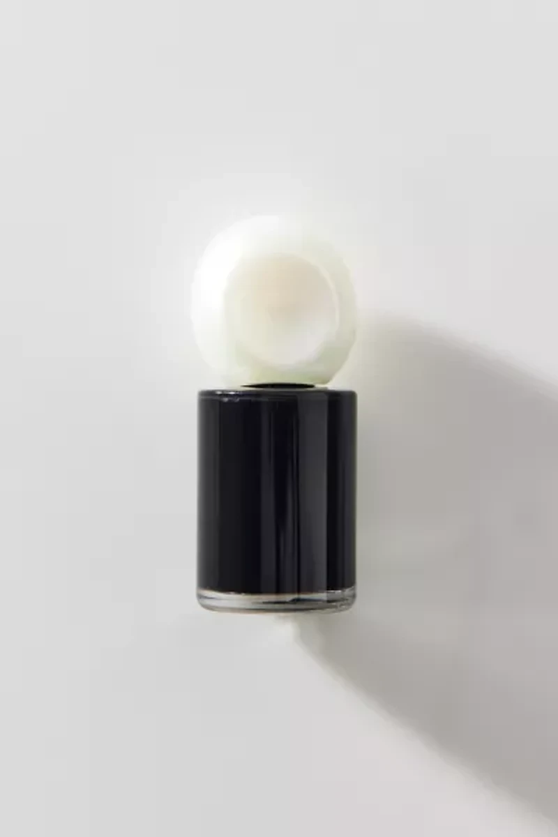 UO Quick-Dry Nail Polish