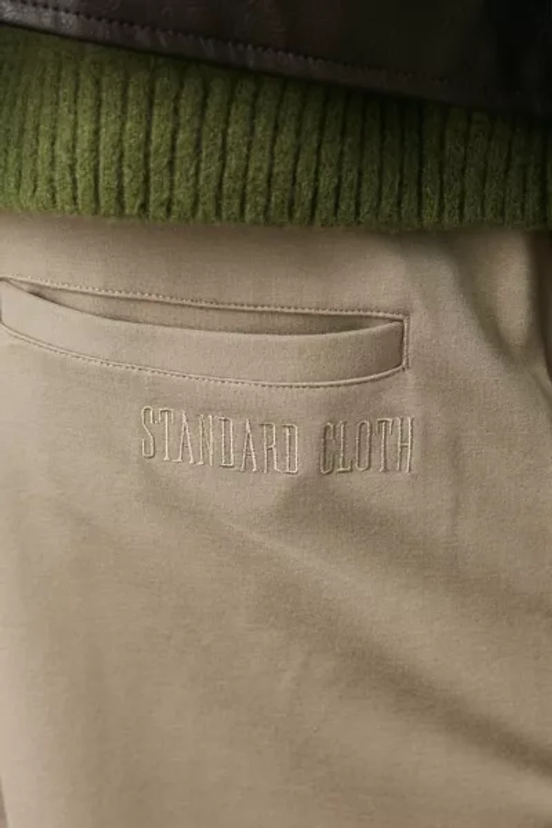 Standard Cloth Pintuck Sweatpant