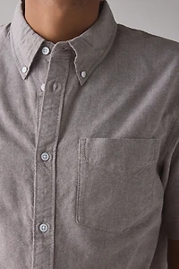 UO Relaxed Fit Oxford Shirt