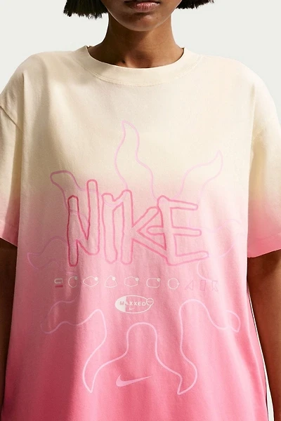 Nike Sportswear Graphic Oversized Short Sleeve Tee