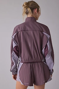 Nike Swift Repel UV Protection Running Jacket