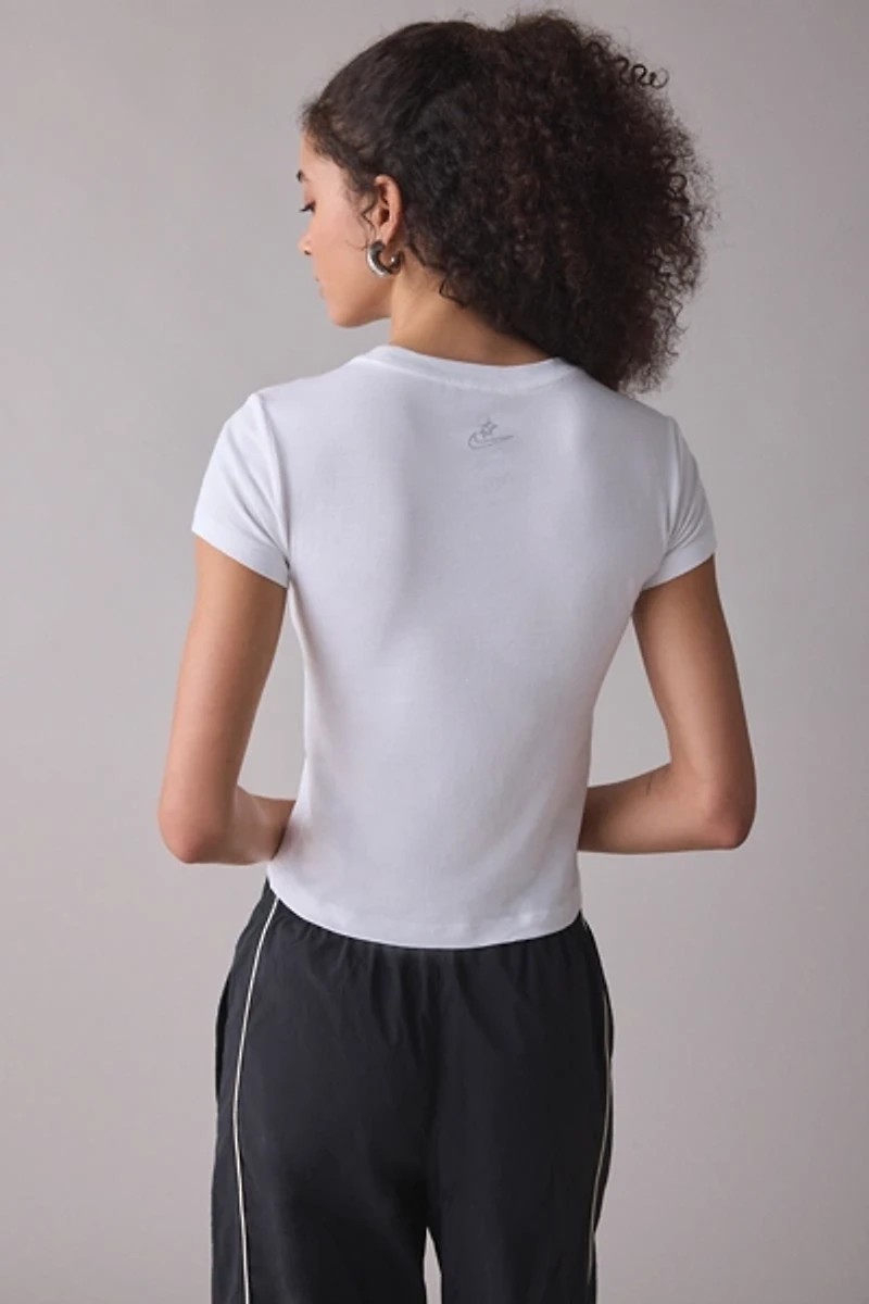 Nike Sportswear Chill Knit Embellished Graphic Slim Cropped Tee