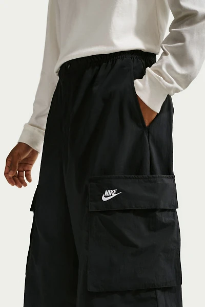 Nike Club Oversized Cargo Short