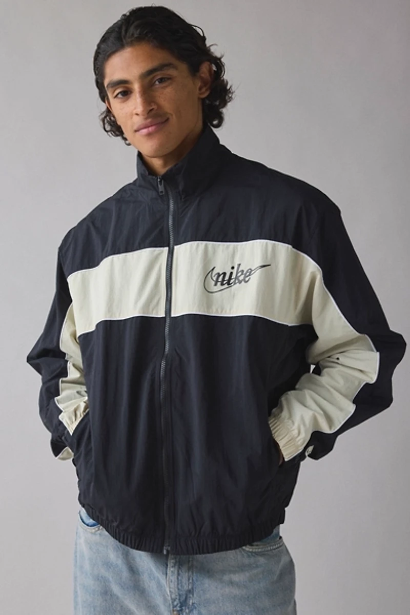 Nike Club Lightweight Full Zip Jacket