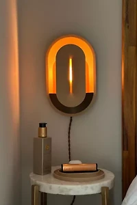 Pure MDRN Dune Plug-in Sconce