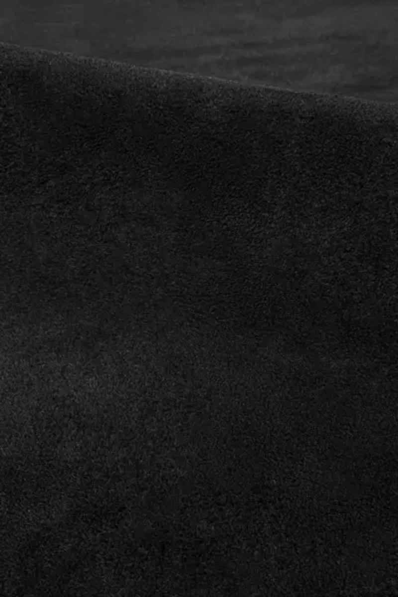 Jubi Solid Color Sculpted Edge Hand Tufted Wool Rug