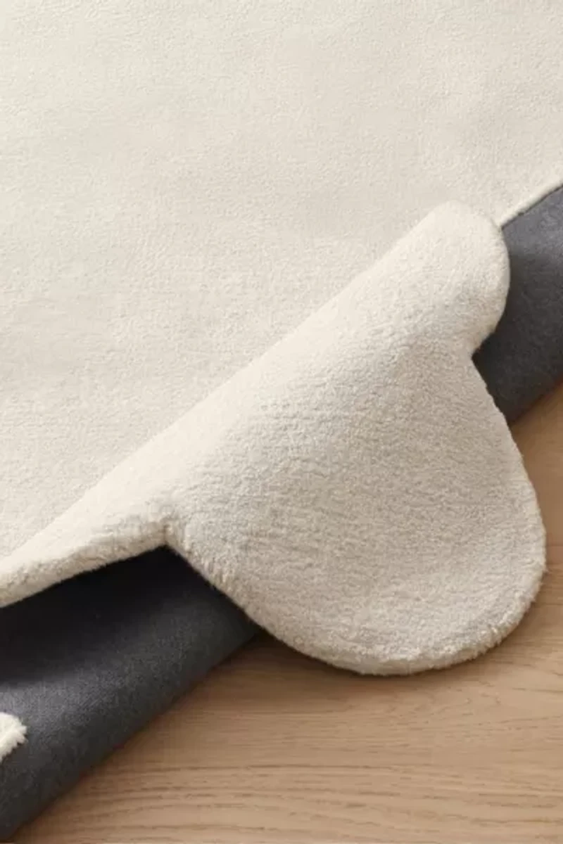 Jubi Solid Color Sculpted Edge Hand Tufted Wool Rug