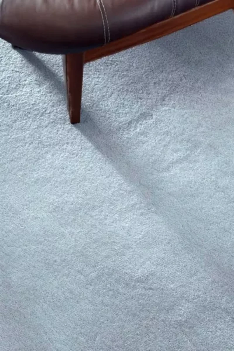 Jubi Solid Color Hand Tufted Wool Rug