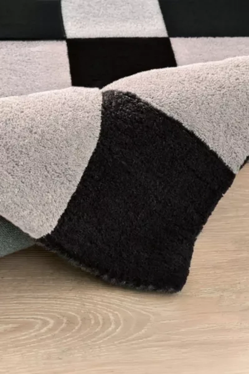 Jubi B&W Small Checkered Hand Tufted Wool Rug