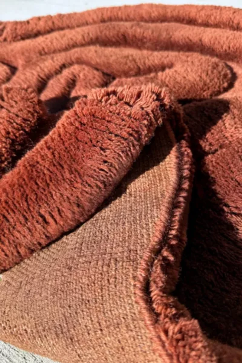 Jubi Rolling Tides Organic Shaped Shag Wool Rug